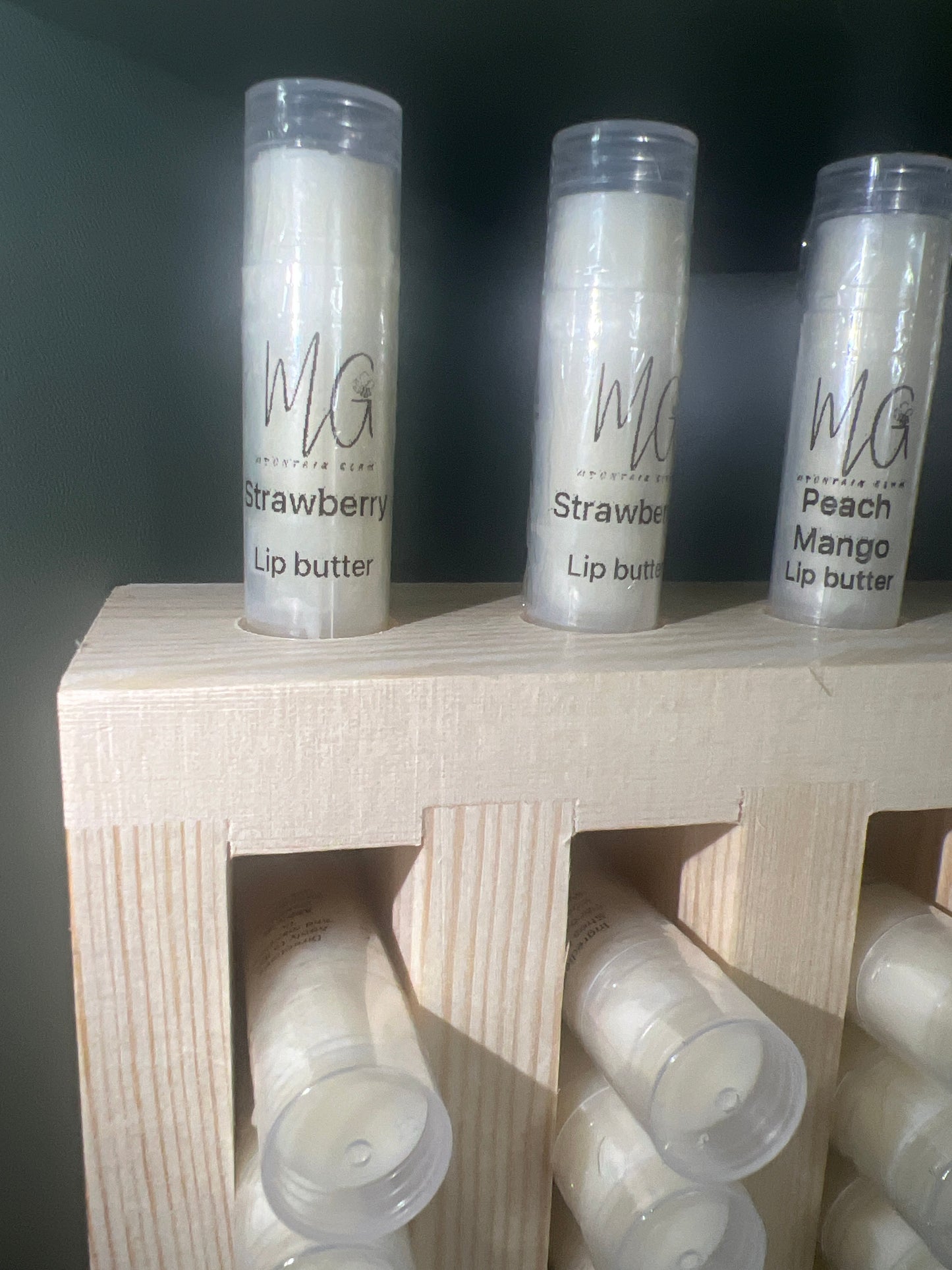 Lip Butter/ Lip oils & Glosses