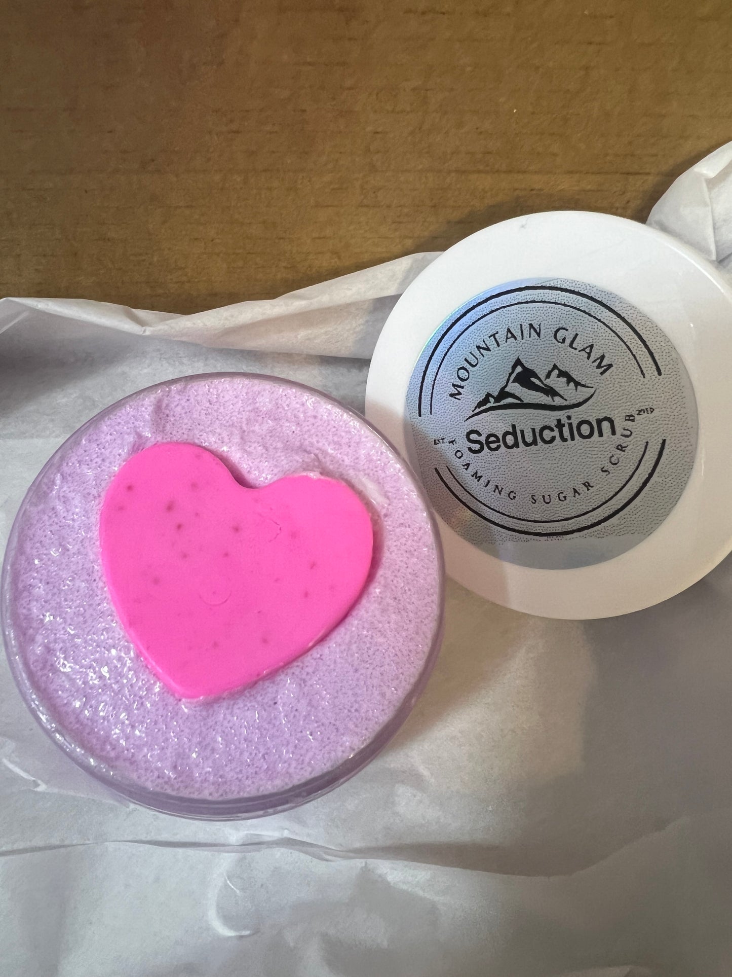 Foaming sugar scrub