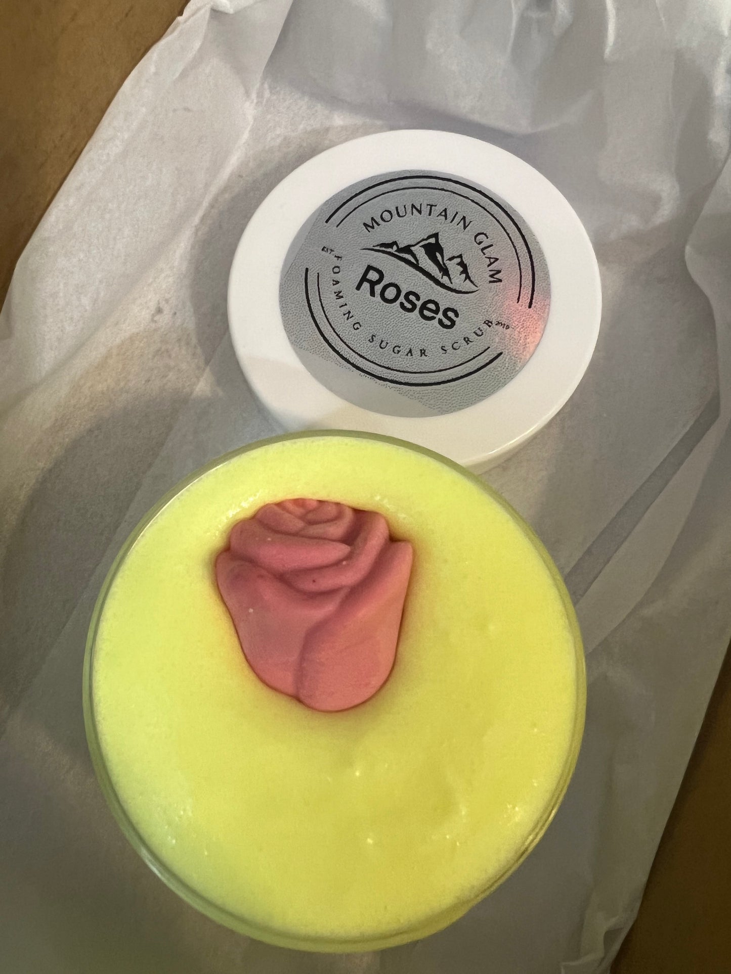 Foaming sugar scrub