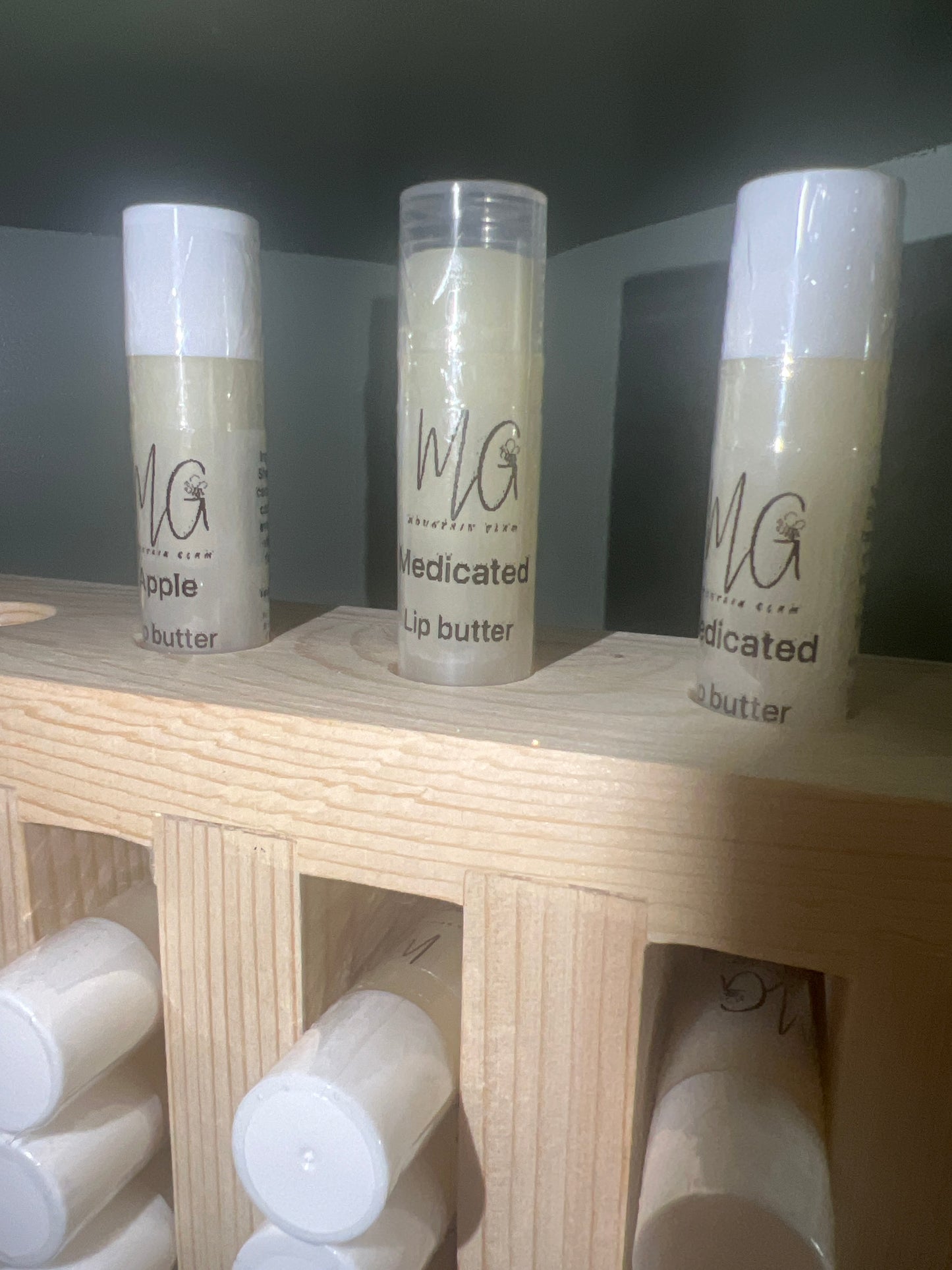 Lip Butter/ Lip oils & Glosses
