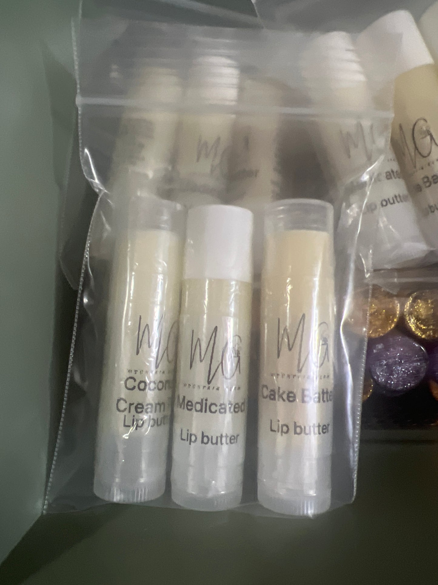 Lip Butter/ Lip oils & Glosses