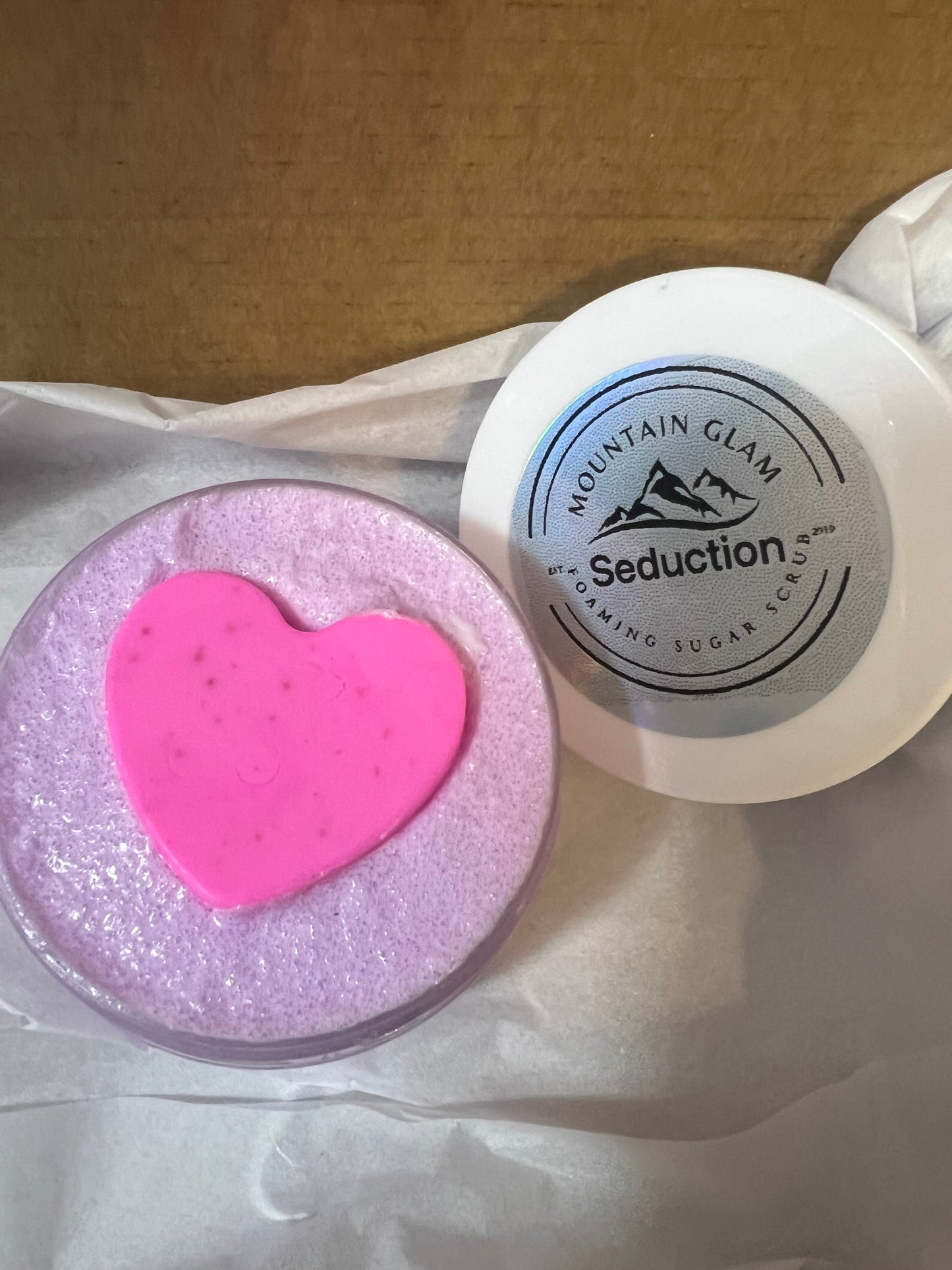 Foaming sugar scrub