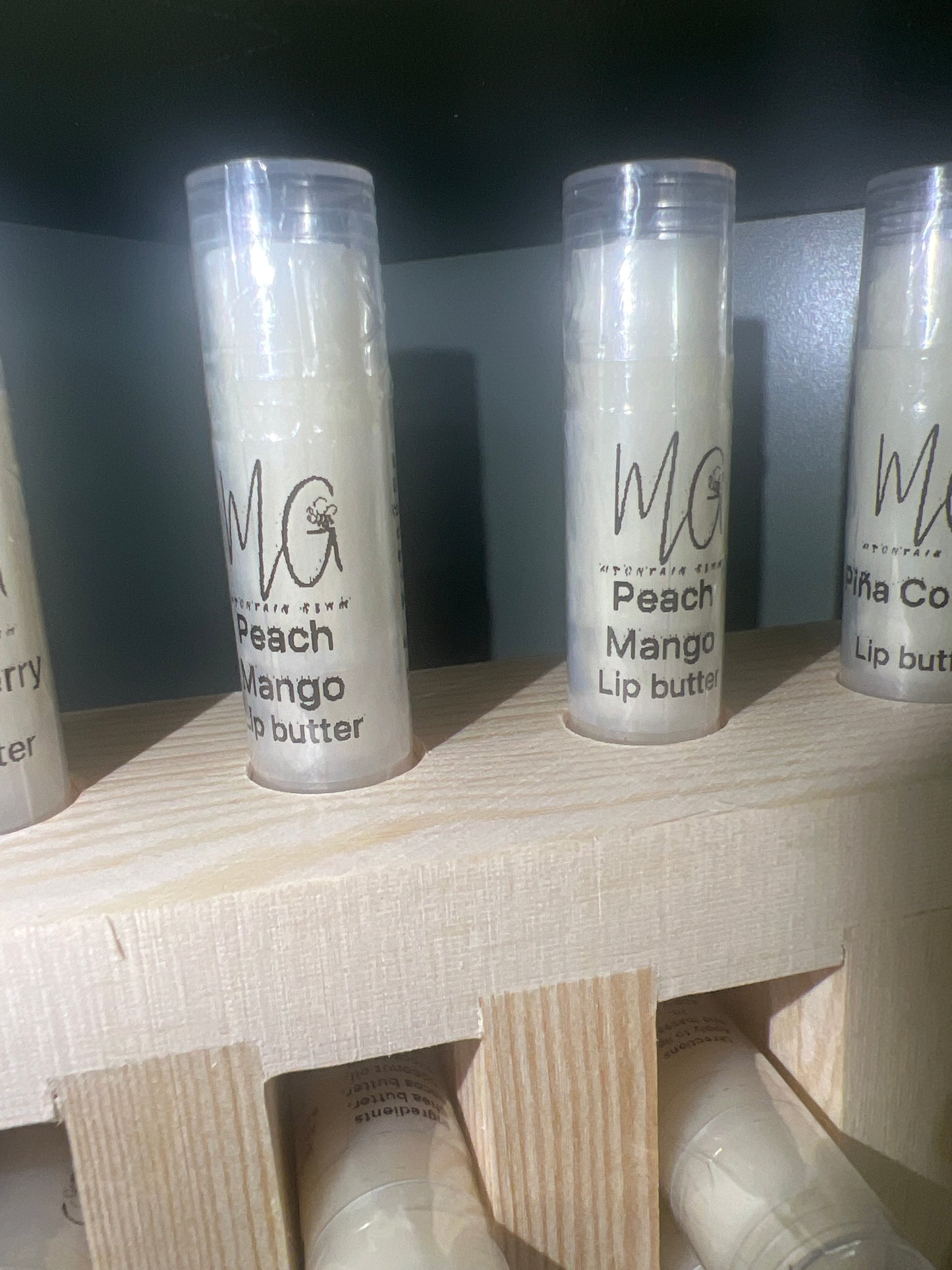 Lip Butter/ Lip oils & Glosses