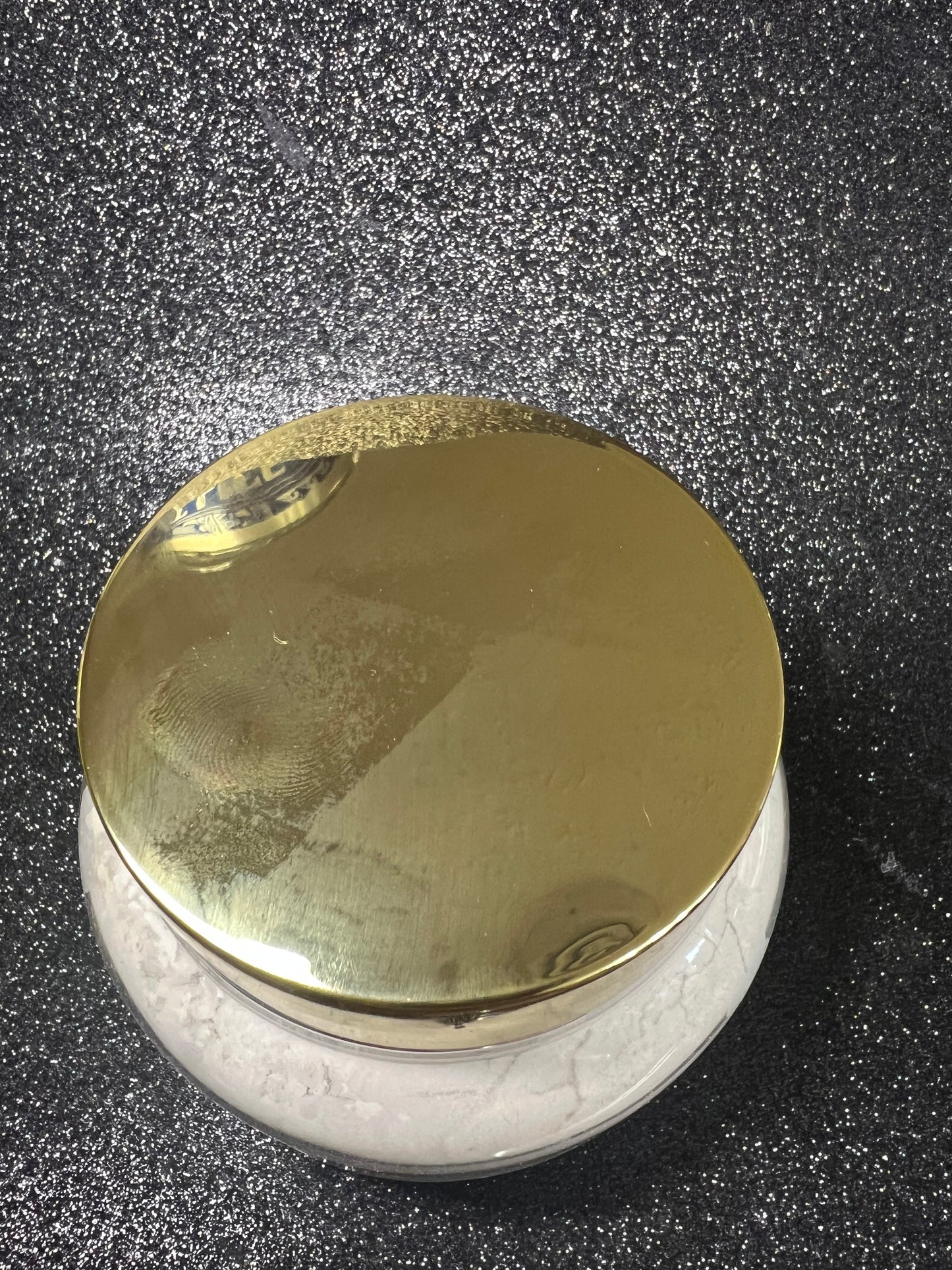 Dusting powder
