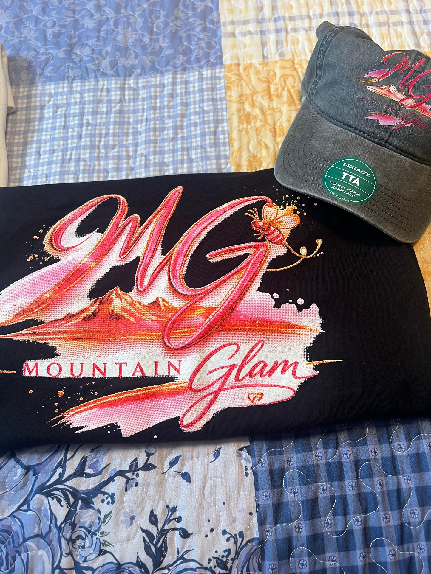 MG 🐝 Merch T-shirts